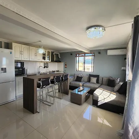 Sunsetview Beach Apartment Flic en Flac Exterior photo